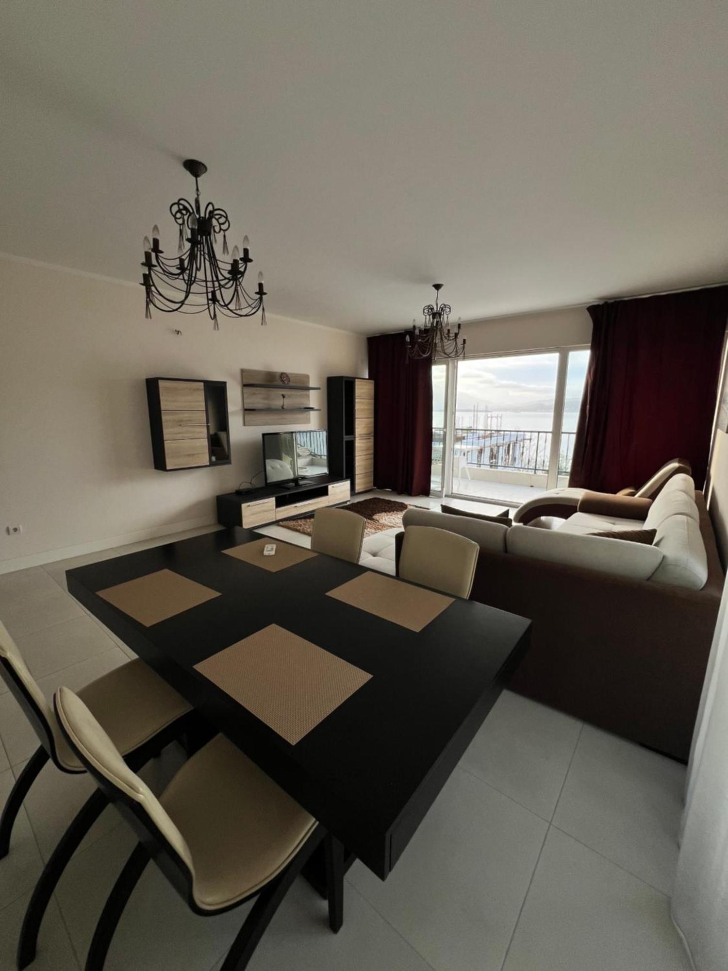 Adriadome Paradise บิเยลา ภายนอก รูปภาพ