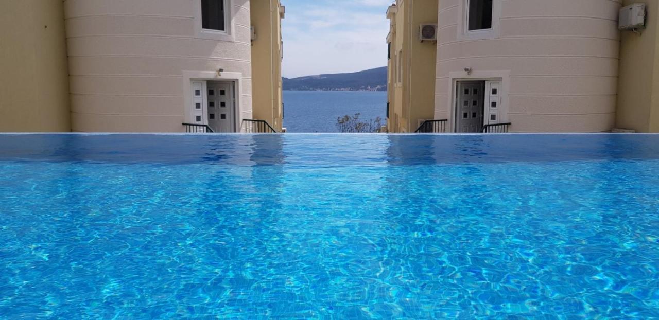Adriadome Paradise บิเยลา ภายนอก รูปภาพ